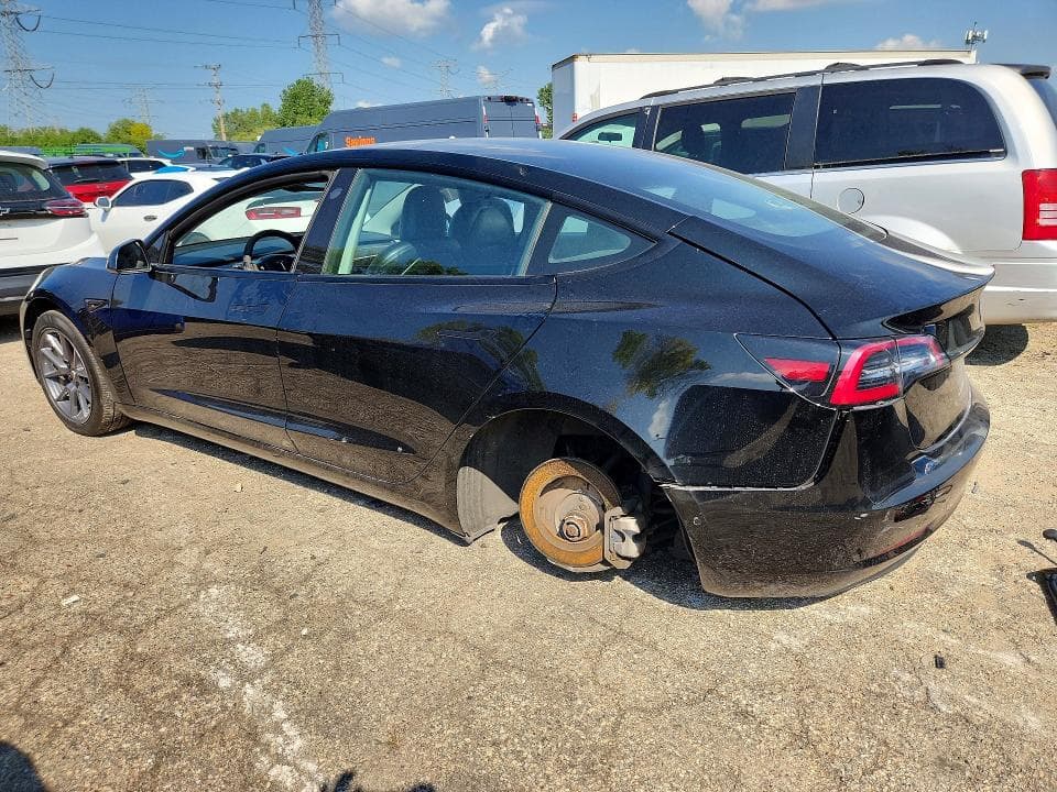 2022 TESLA MODEL 3 2