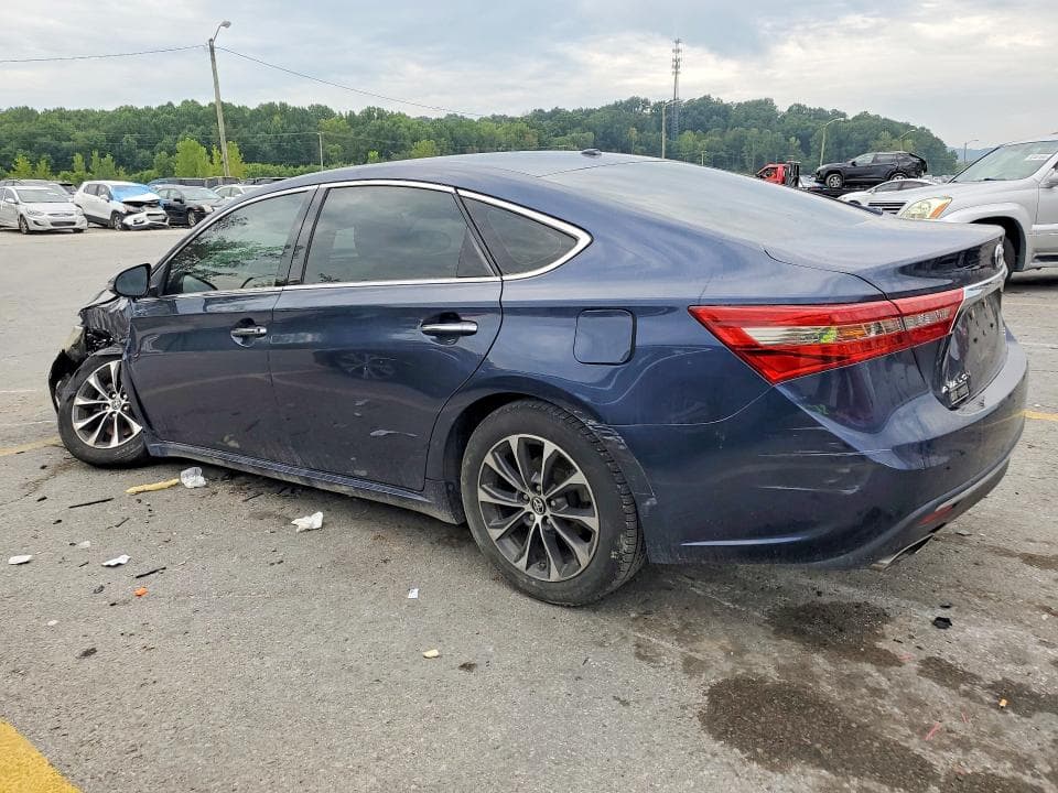2018 TOYOTA AVALON XLE 2