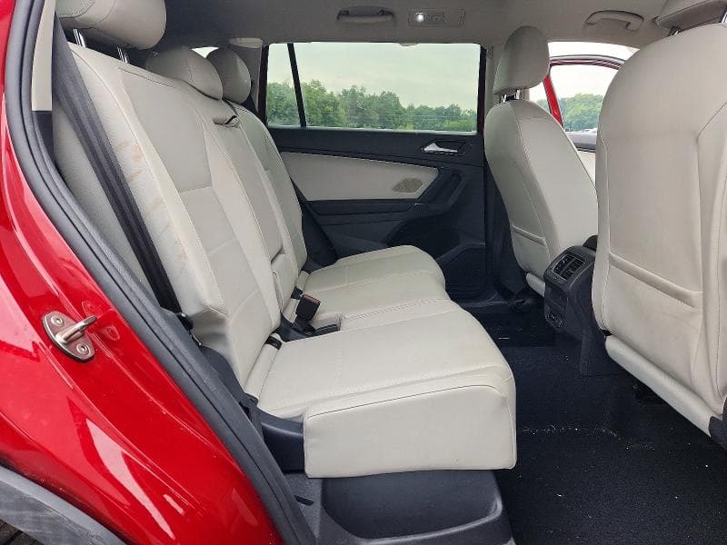2018 VOLKSWAGEN TIGUAN SE 11