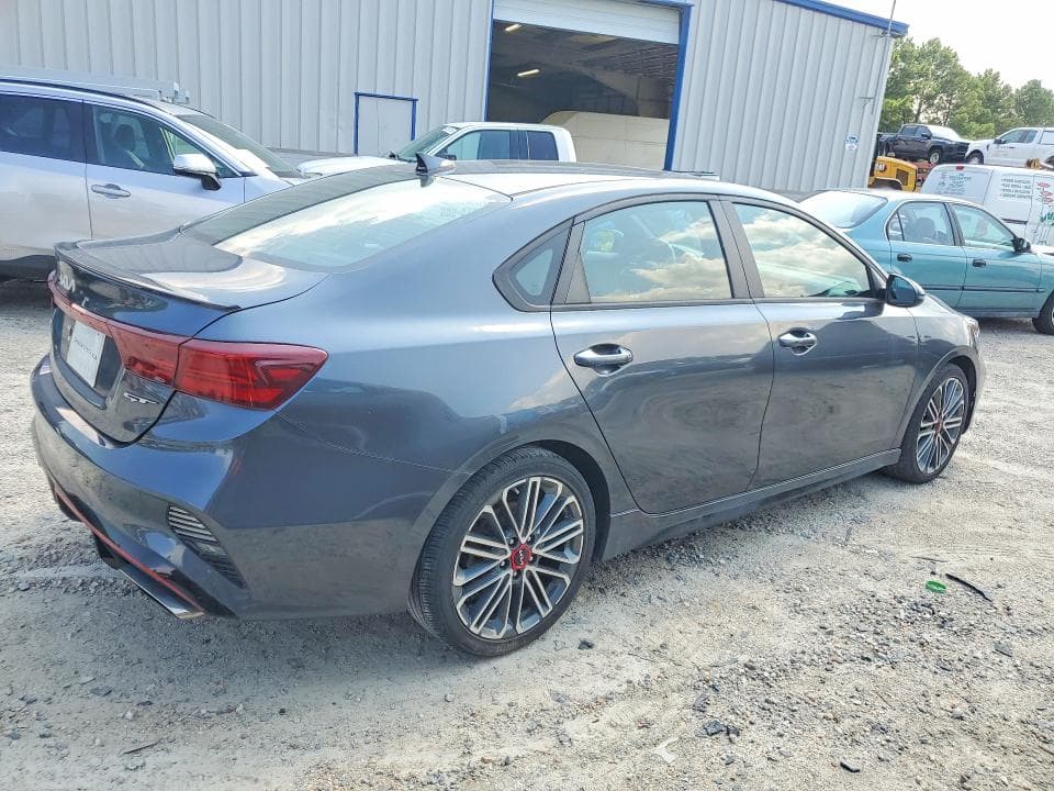 2024 KIA FORTE GT 3