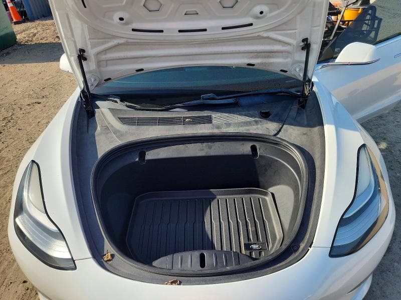 2020 TESLA MODEL 3 11