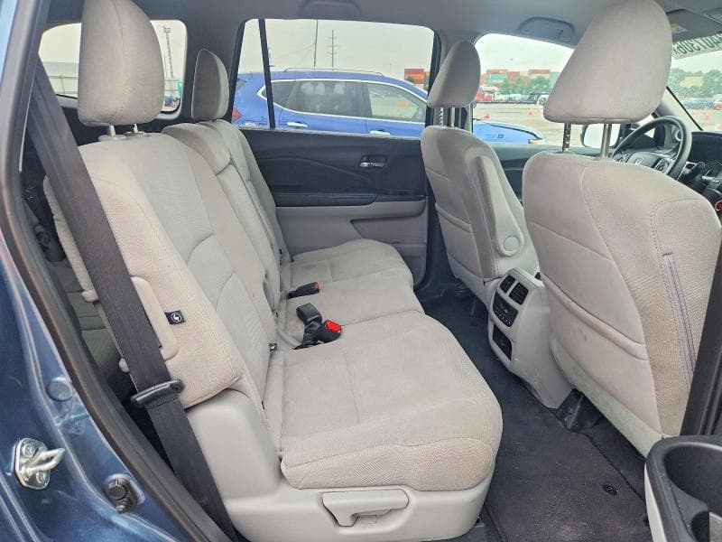 2017 HONDA PILOT EX 11