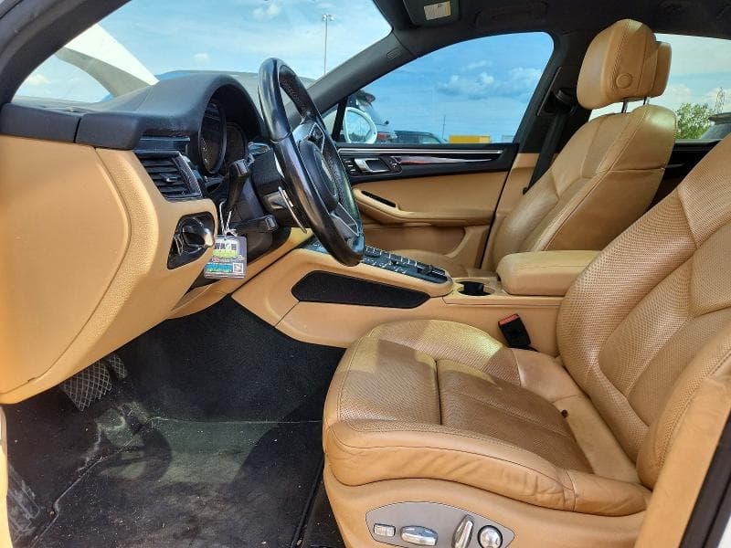 2017 PORSCHE MACAN 7