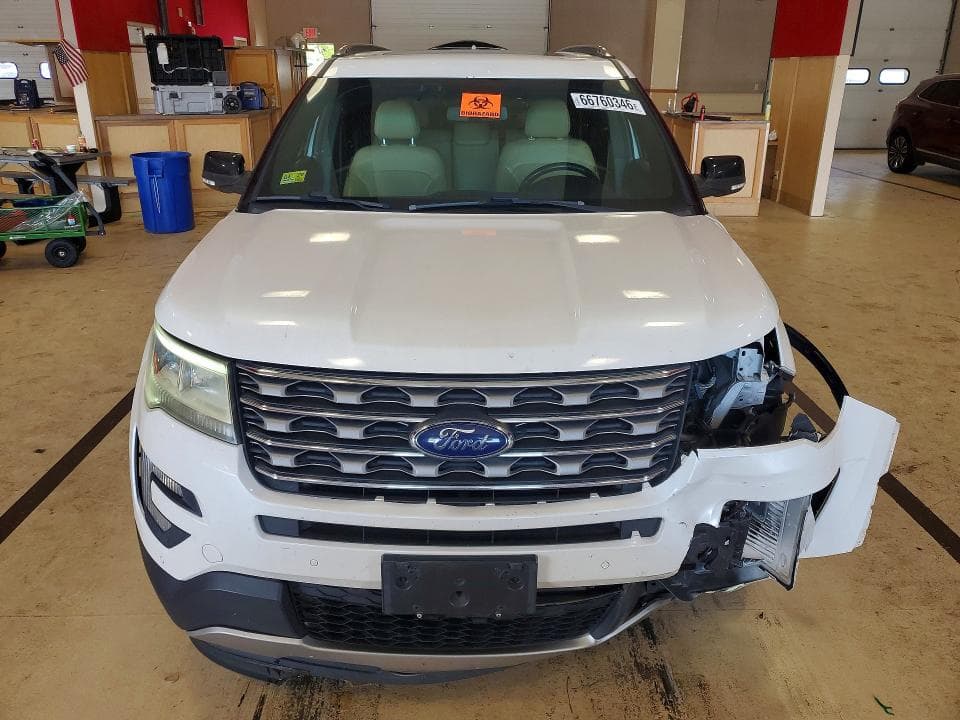 2017 FORD EXPLORER XLT 5