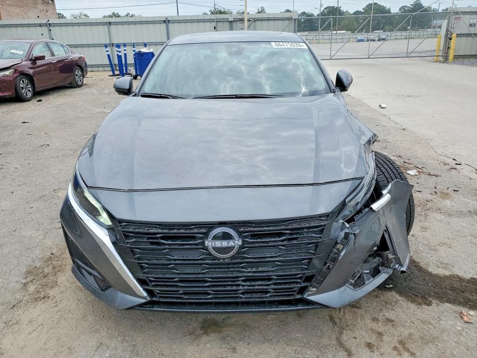 2025 NISSAN ALTIMA SL 5