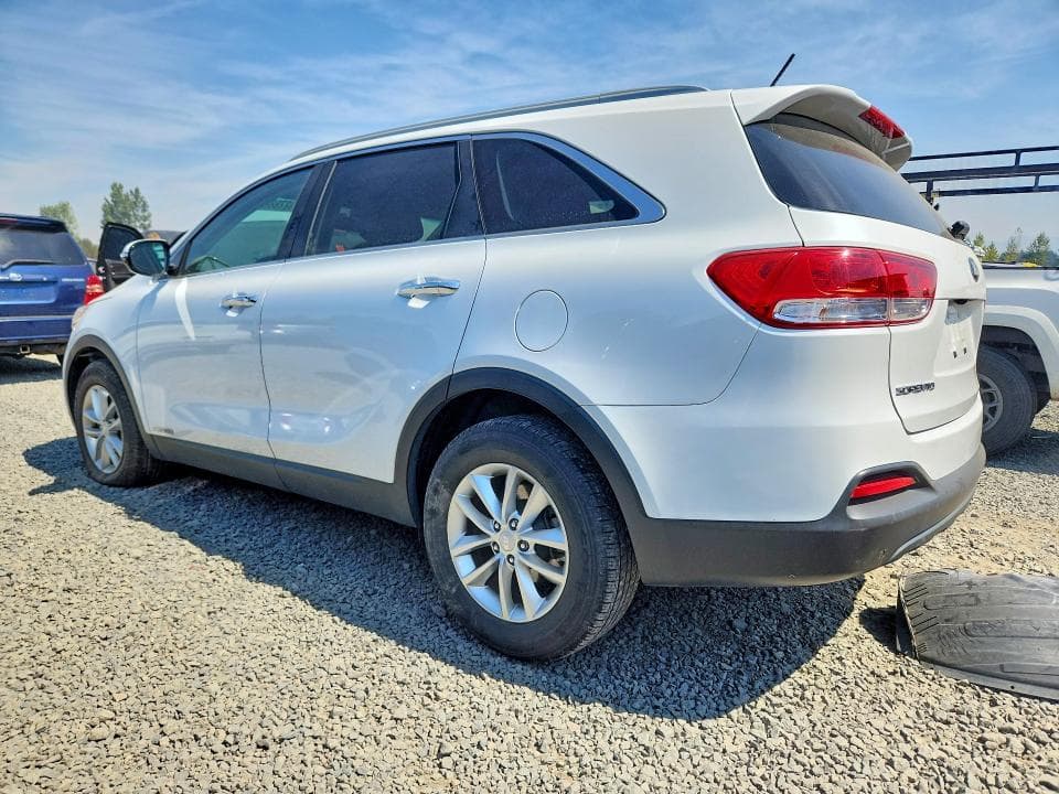2017 KIA SORENTO LX V6 2