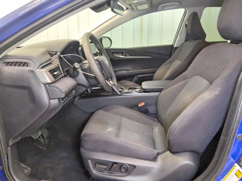 2025 TOYOTA CAMRY LE 7