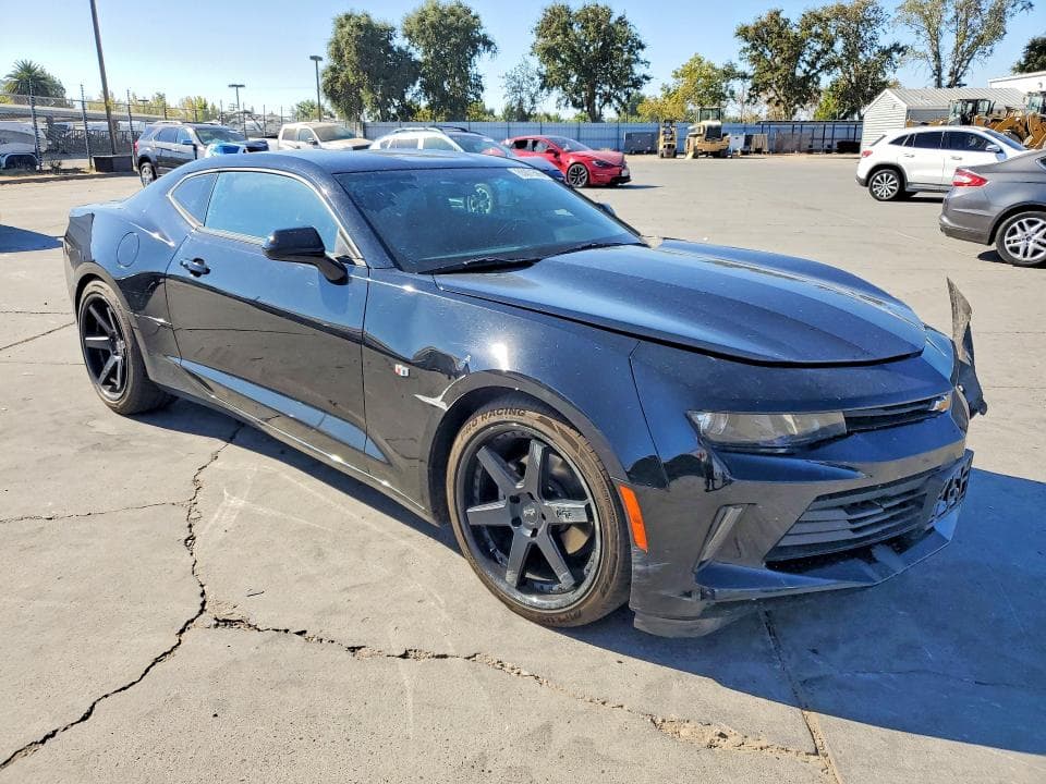 2018 CHEVROLET CAMARO LT 4