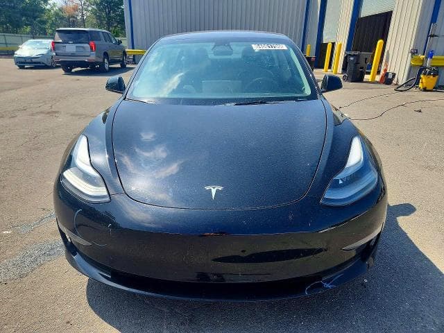 2023 TESLA MODEL 3 5