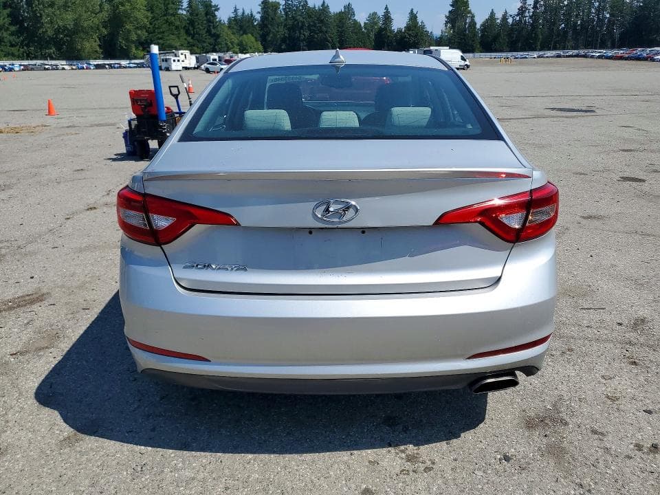 2017 HYUNDAI SONATA SE 6