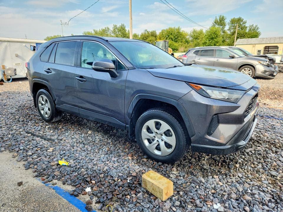 2021 TOYOTA RAV4 LE 4