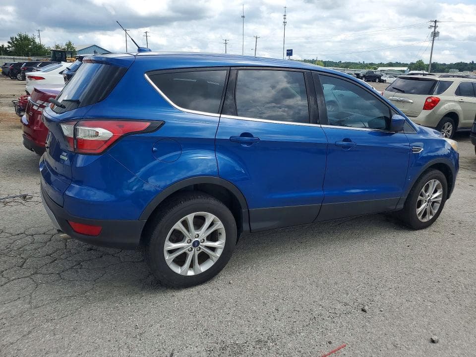 2017 FORD ESCAPE SE 3