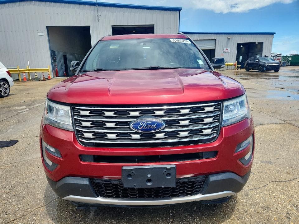 2017 FORD EXPLORER XLT 5