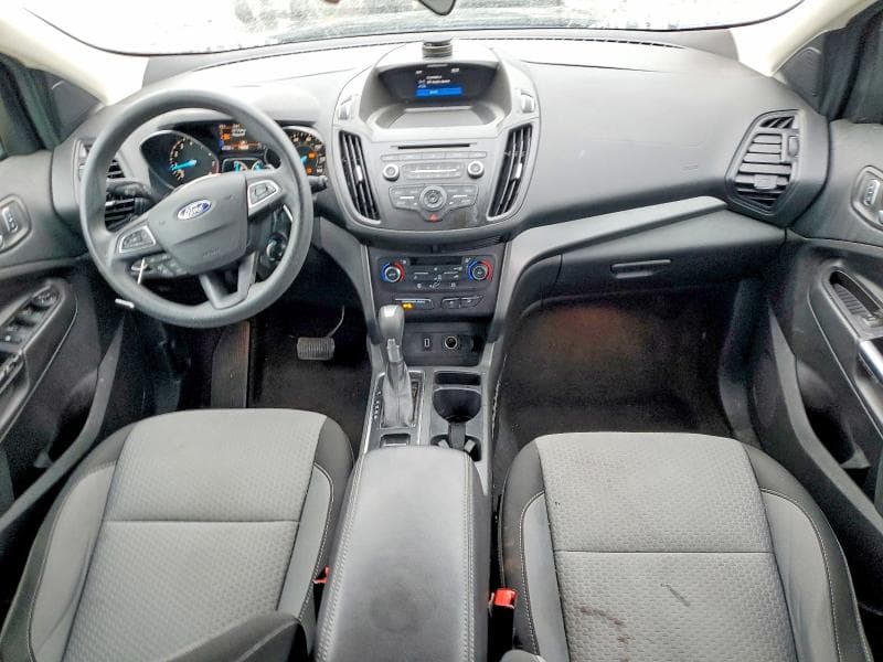 2017 FORD ESCAPE SE 8