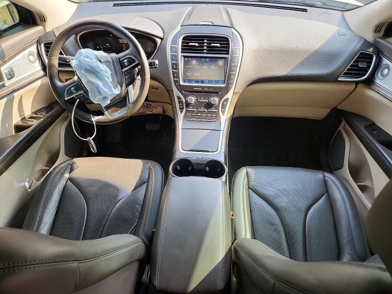 2019 LINCOLN NAUTILUS RESERVE 8