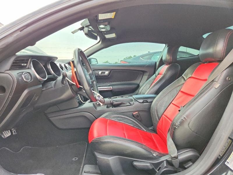 2019 FORD MUSTANG 7