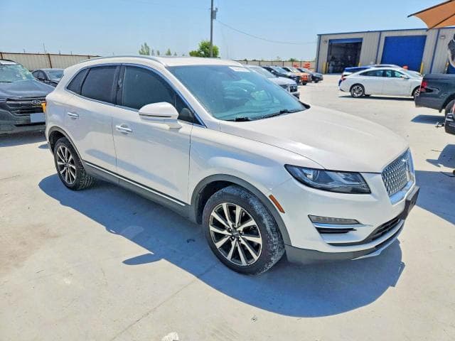 2019 LINCOLN MKC RESERVE 4