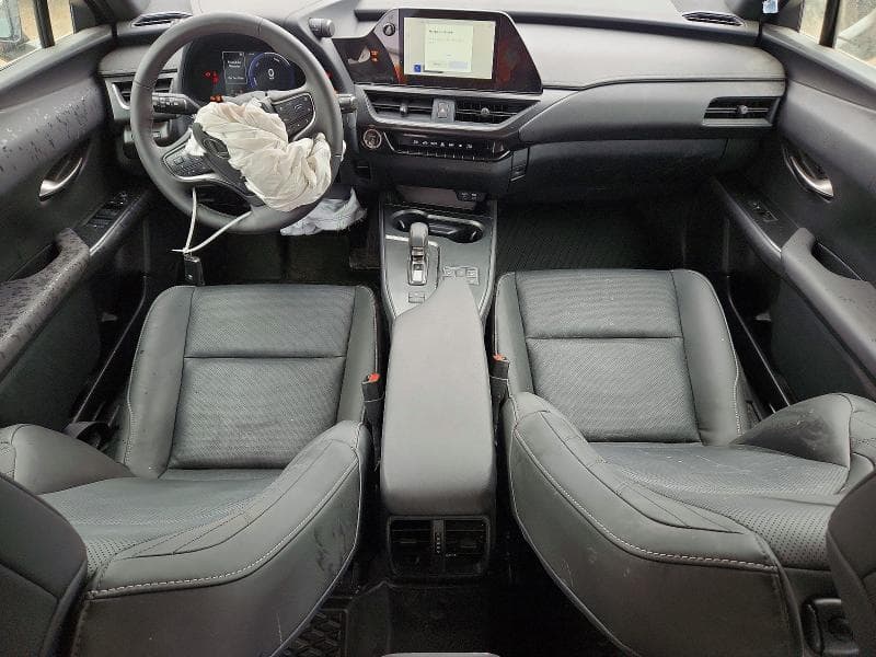 2025 LEXUS UX 300H BASE 8
