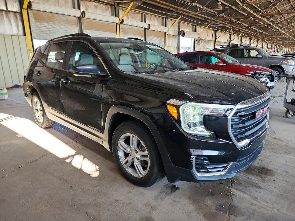 2023 GMC TERRAIN SLE 4