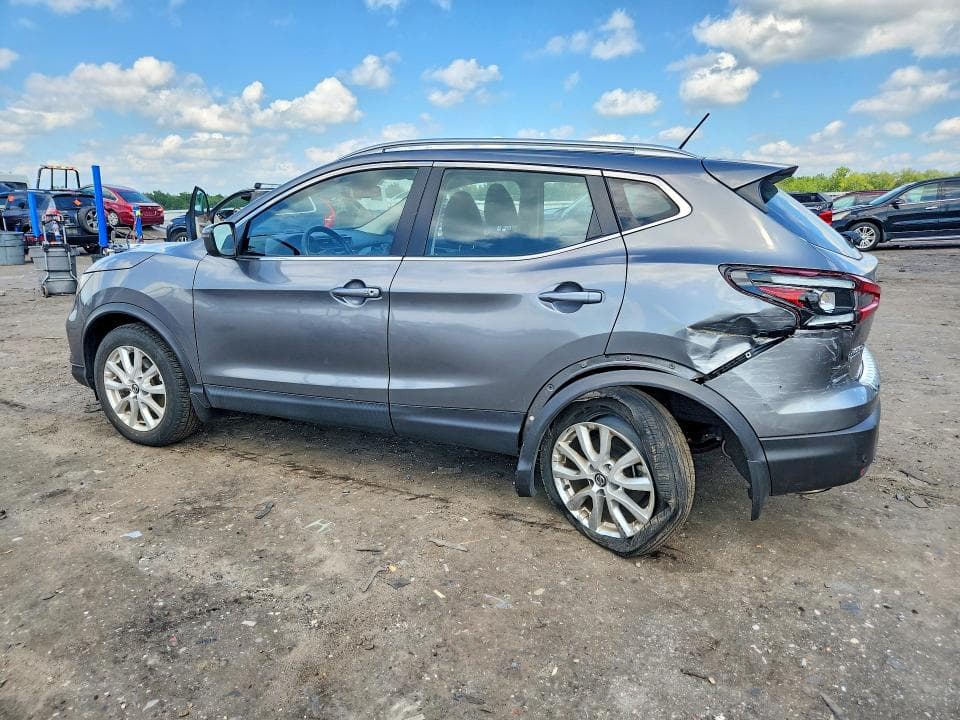 2022 NISSAN ROGUE SPORT SV 2