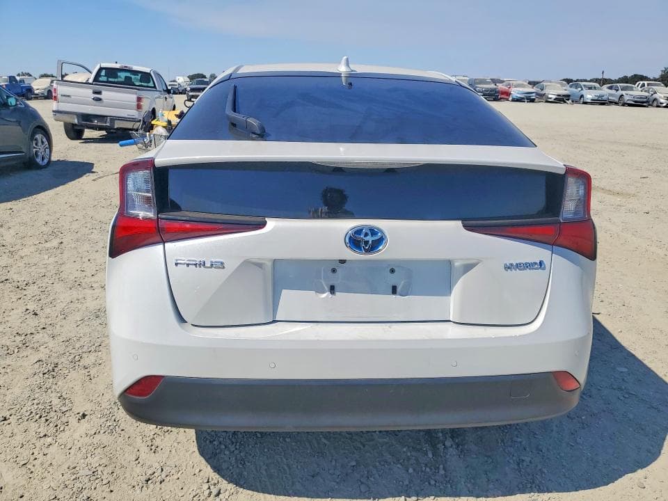 2022 TOYOTA PRIUS LE 6