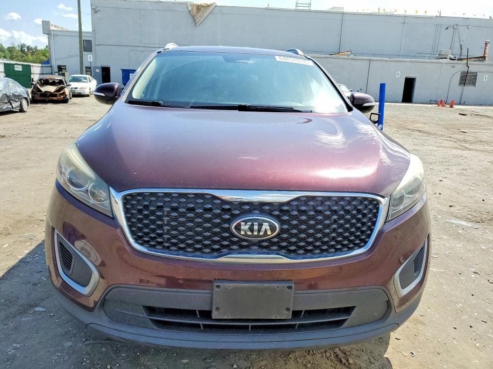 2017 KIA SORENTO LX V6 5