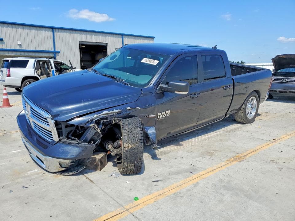 2019 RAM 1500 CLASSIC SLT - 1