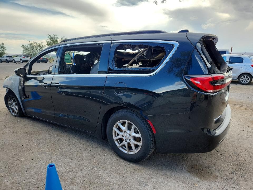 2022 CHRYSLER PACIFICA TOURING L 2