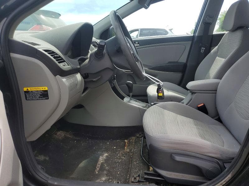 2017 HYUNDAI ACCENT SE 7