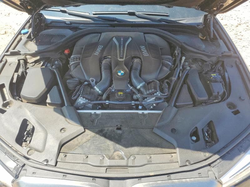 2018 BMW M550XI 11