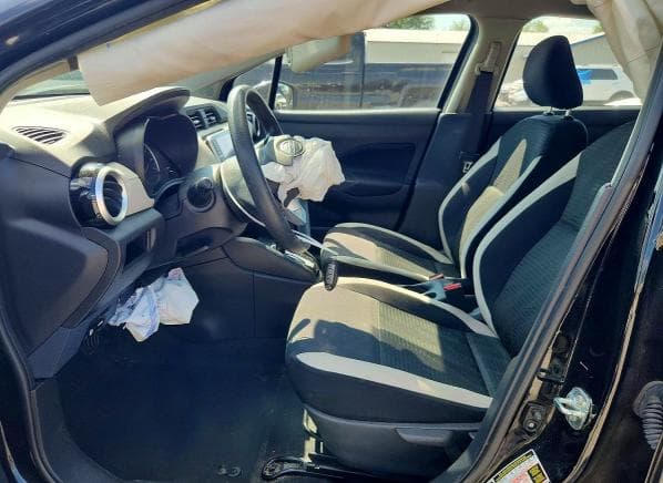 2022 NISSAN VERSA SV 7