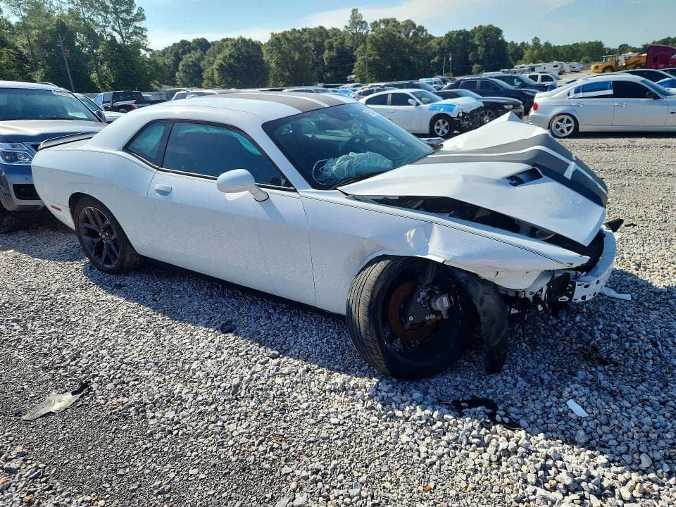2023 DODGE CHALLENGER SXT 4