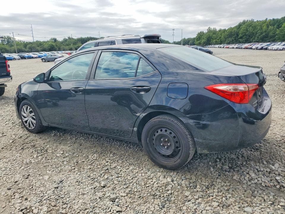 2017 TOYOTA COROLLA LE 2