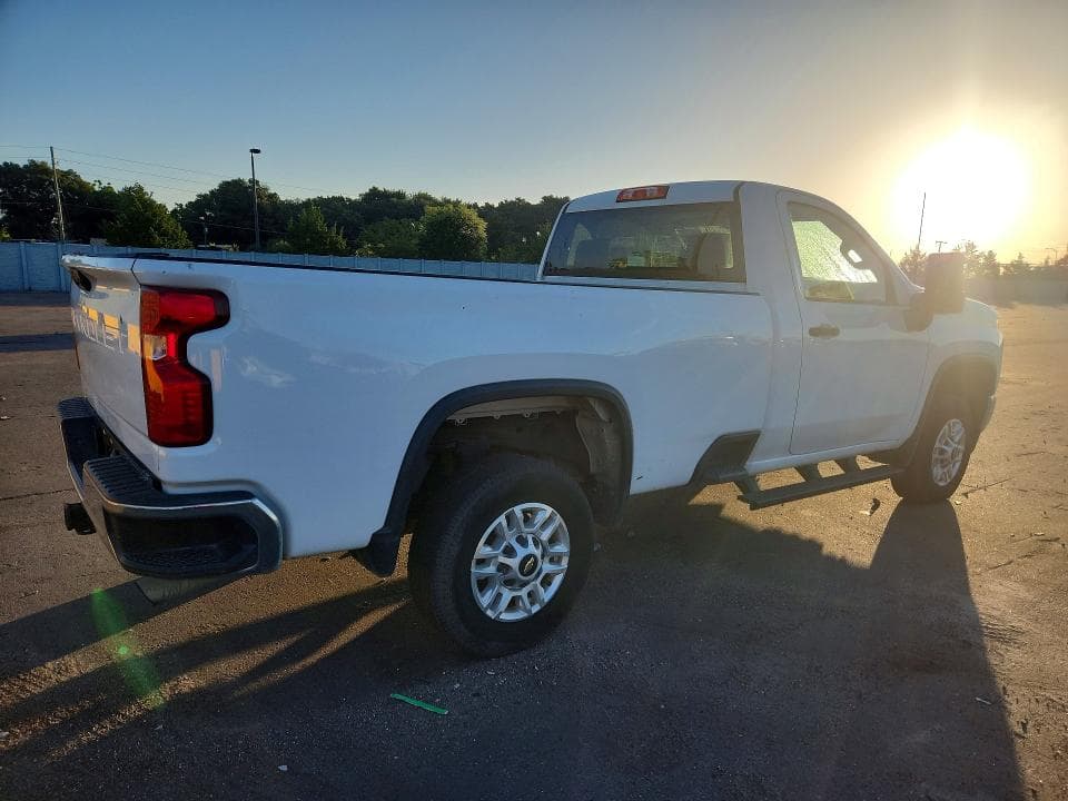 2021 CHEVROLET SILVERADO C2500 HEAVY DUTY 3