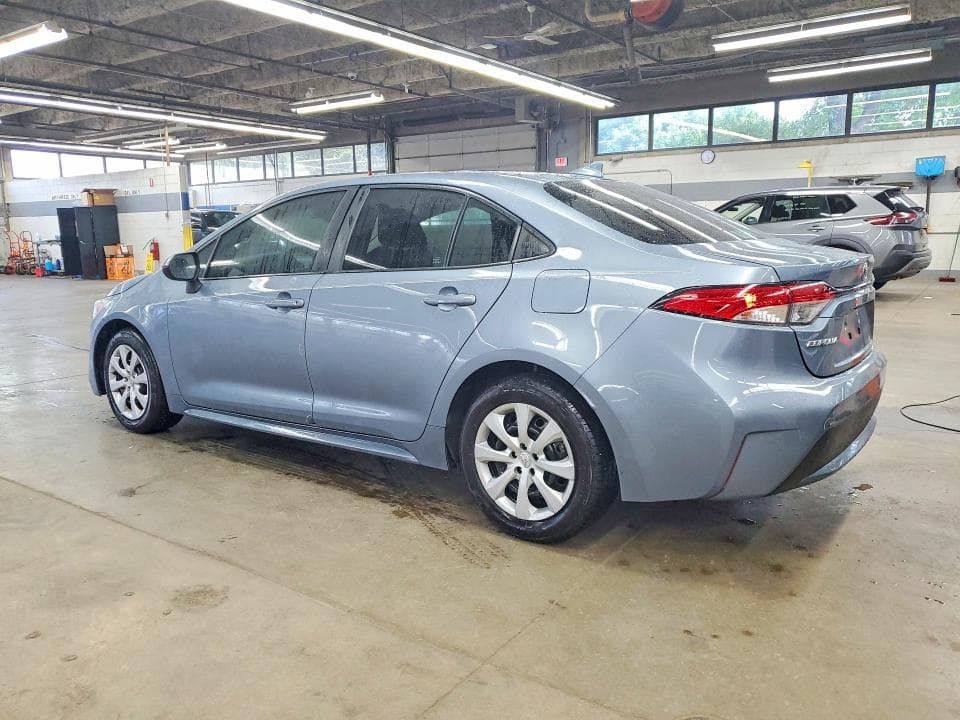 2022 TOYOTA COROLLA LE 2
