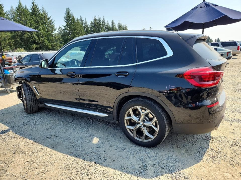2020 BMW X3 XDRIVE30E 2