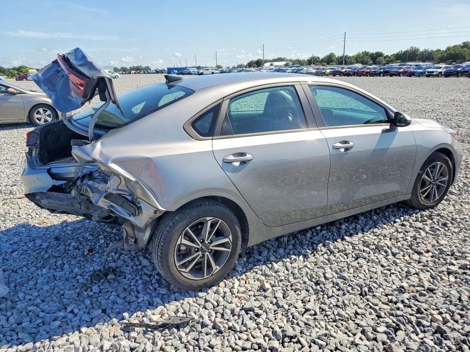 2022 KIA FORTE LXS 3
