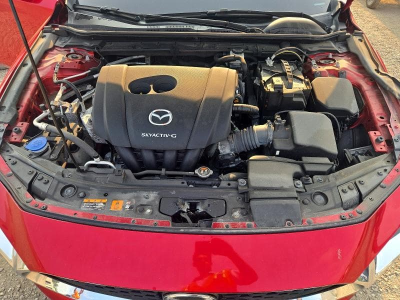 2021 MAZDA 3 PREMIUM 11