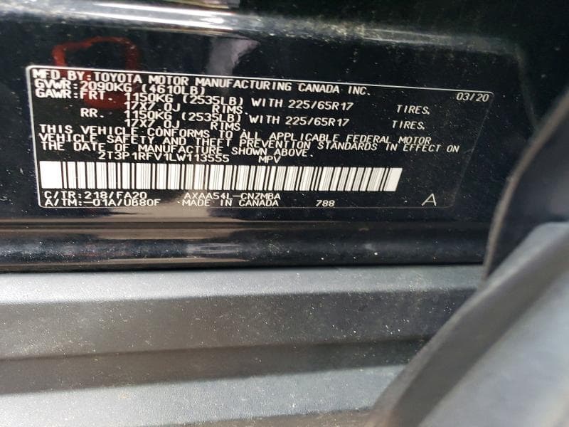 2020 TOYOTA RAV4 XLE 13