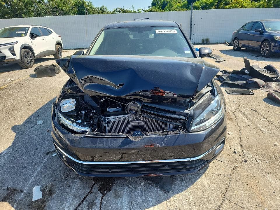 2019 VOLKSWAGEN GOLF S 5