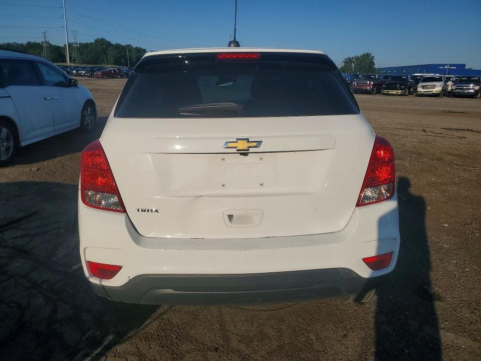 2019 CHEVROLET TRAX LS 6