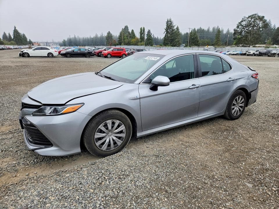 2019 TOYOTA CAMRY LE - 1