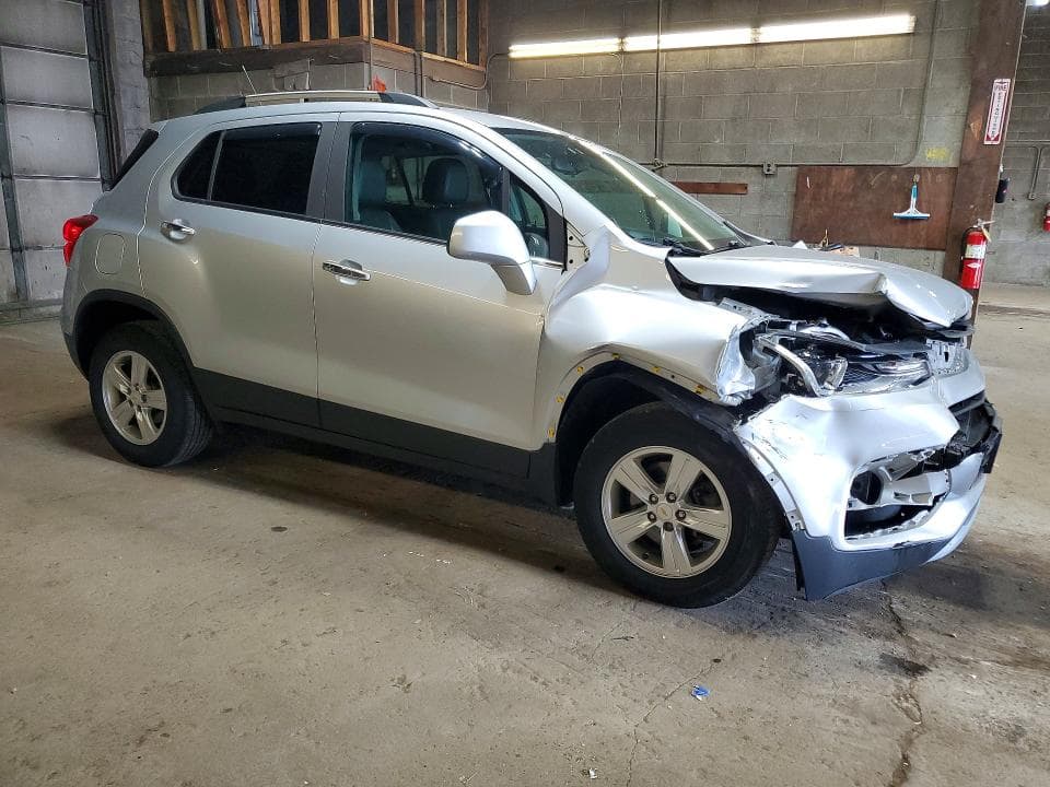 2020 CHEVROLET TRAX 1LT 4