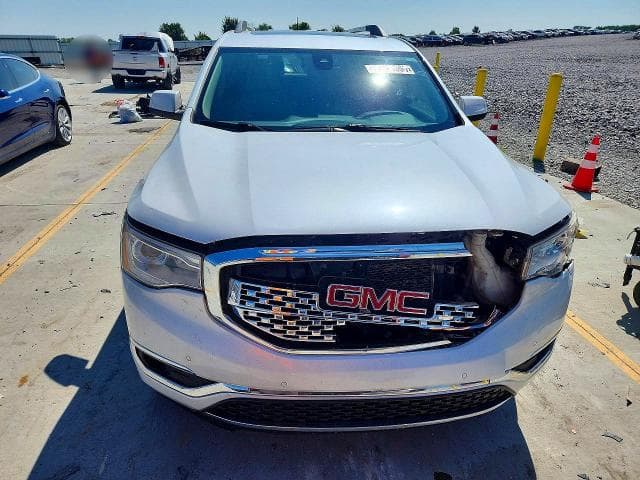 2019 GMC ACADIA DENALI 5