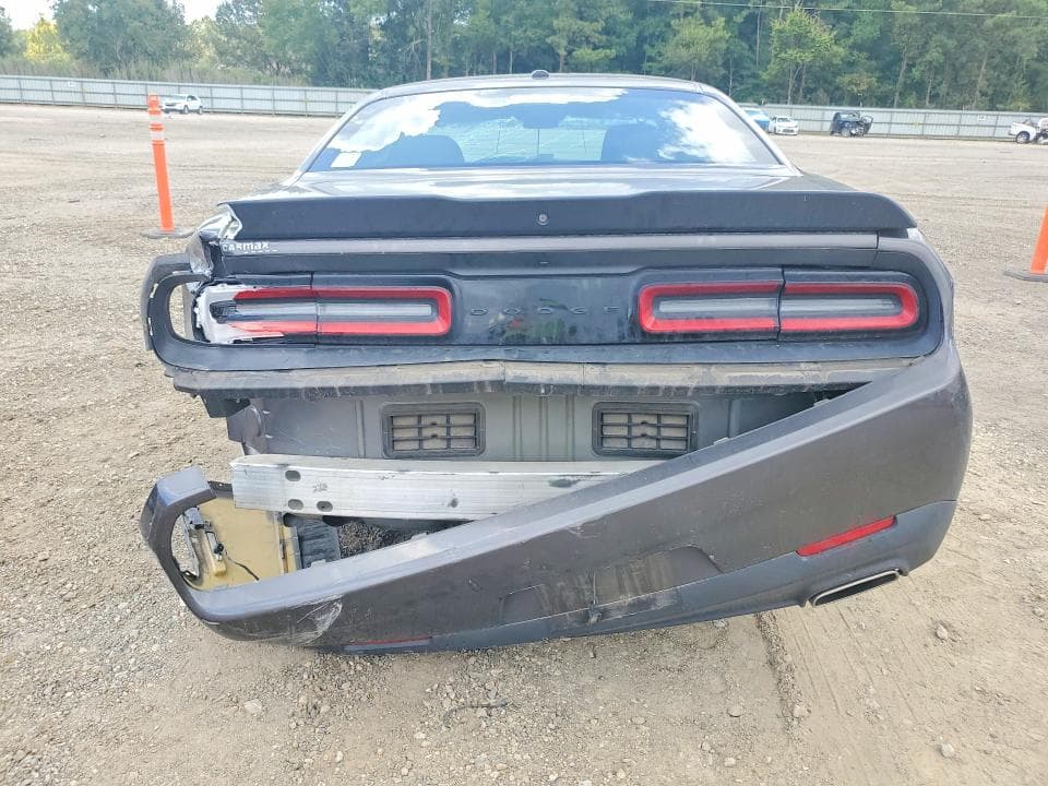 2020 DODGE CHALLENGER SXT 6