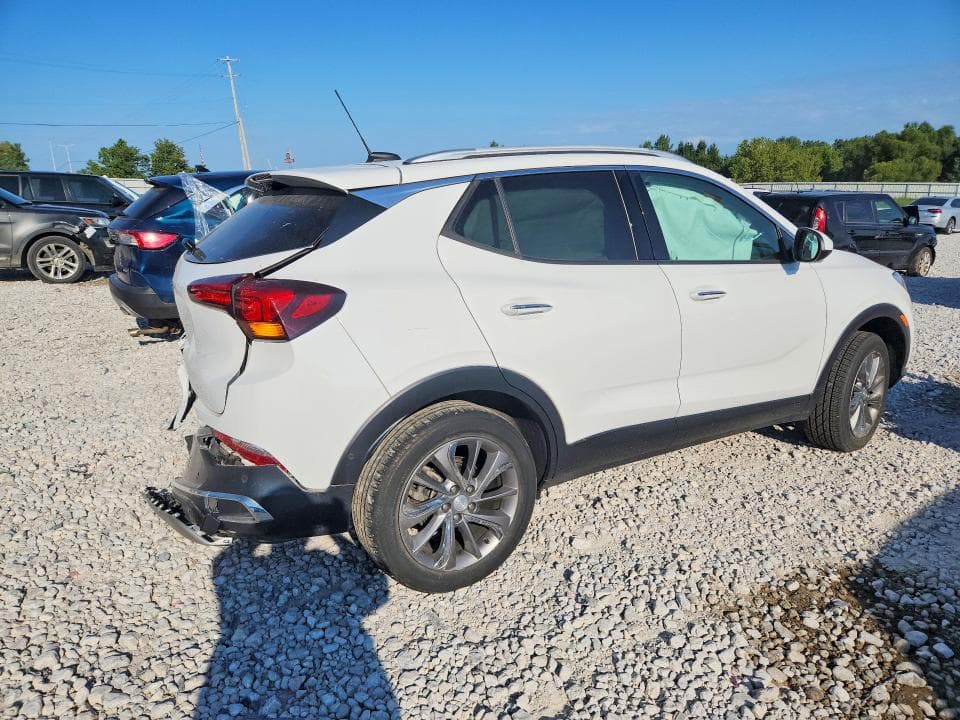 2021 BUICK ENCORE GX ESSENCE 3
