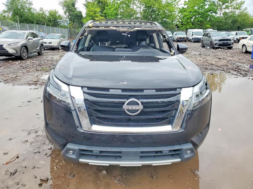 2022 NISSAN PATHFINDER SL 5