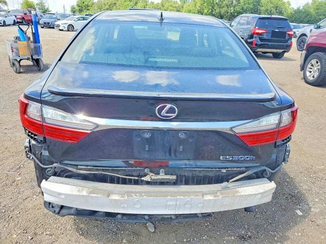 2017 LEXUS ES 300H 6