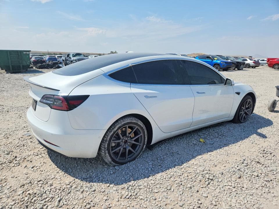 2020 TESLA MODEL 3 3