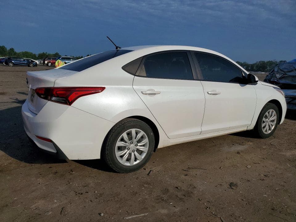 2019 HYUNDAI ACCENT SE 3
